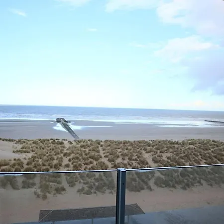 Tzand 402 With Frontal Sea View *